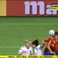 Complètement étouffé par les maestros Espagnoles les Allemands ne savent plus s’il fallait attaquer ou défendre. Héroique Pujol catapulte son équipe en Final en marquant d’un superbe but de la...